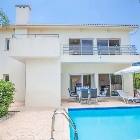 Delfini 4 * Protaras